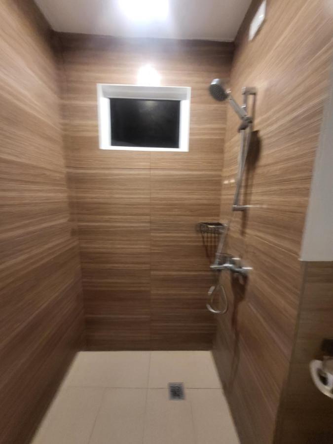 Spacious Minimalist Studio At Matina Enclaves Davao City Esterno foto